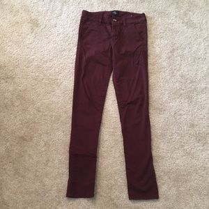 American Eagle maroon skinny stretch pants